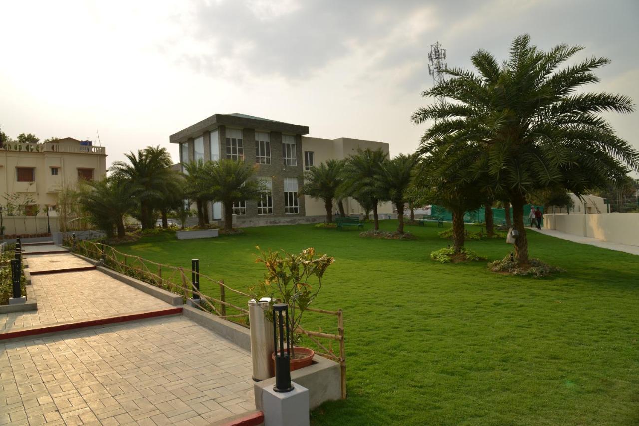 The Creek Boutique Resort & Spa Bolpur Exteriör bild