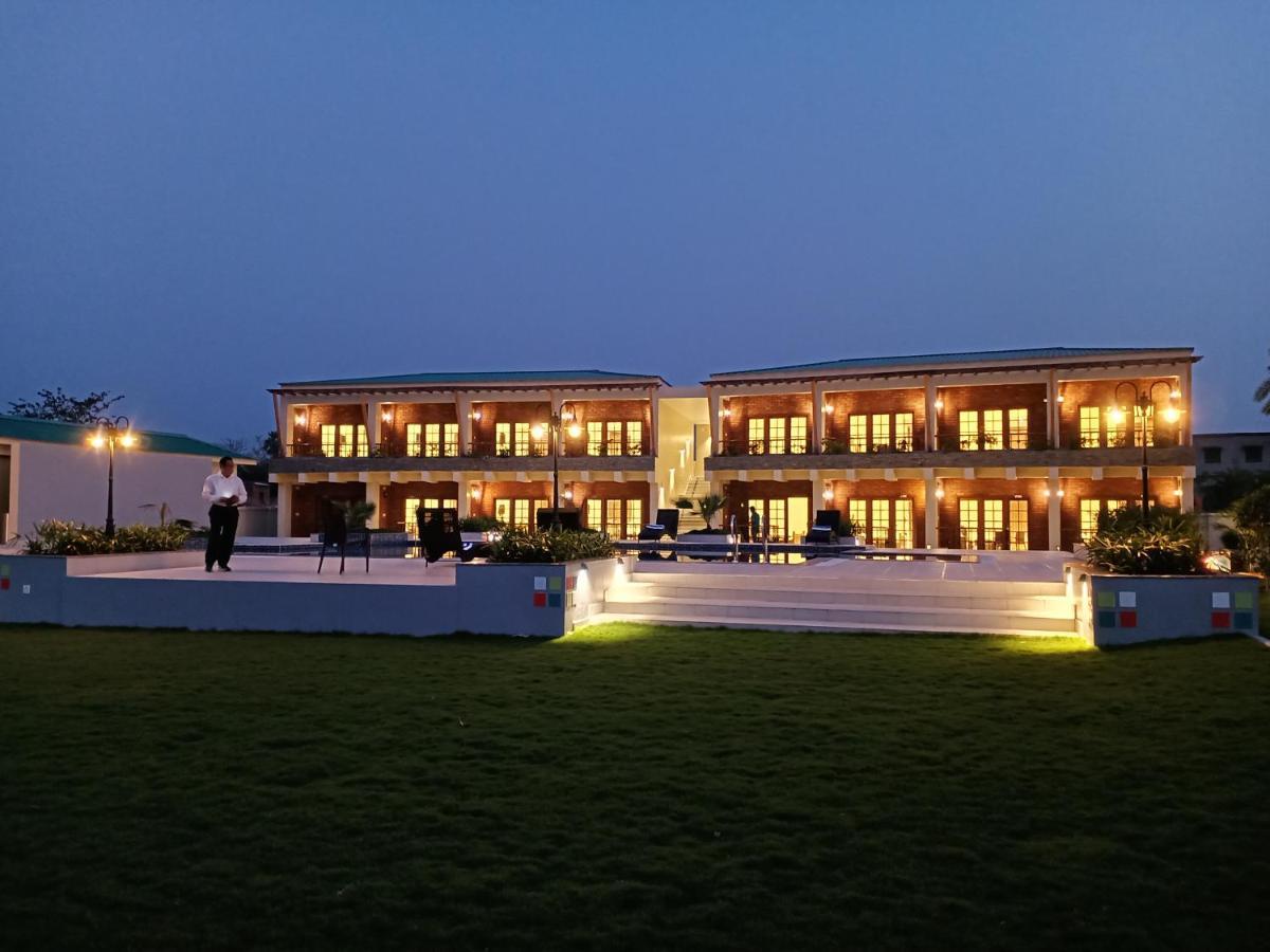The Creek Boutique Resort & Spa Bolpur Exteriör bild