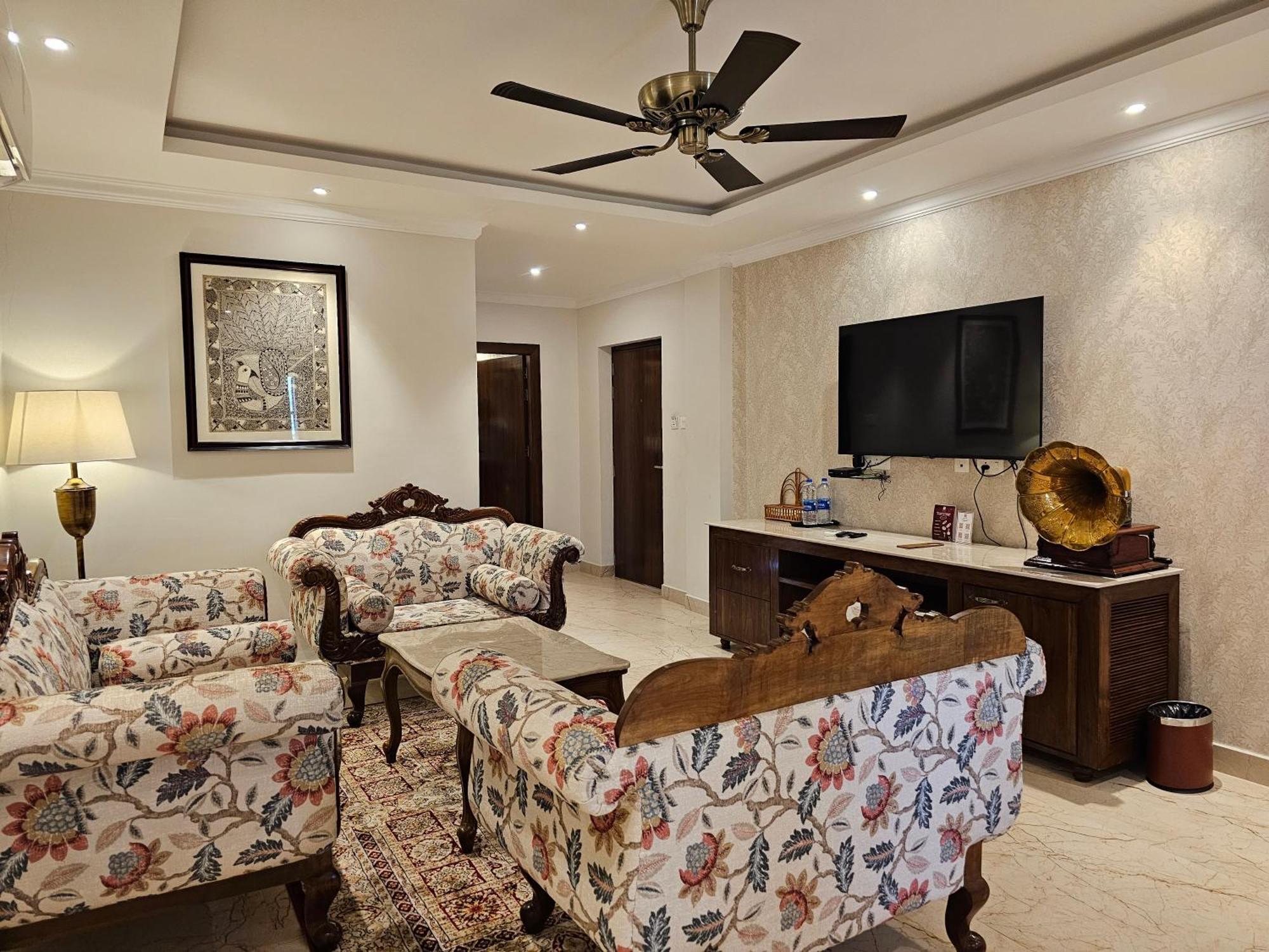 The Creek Boutique Resort & Spa Bolpur Exteriör bild